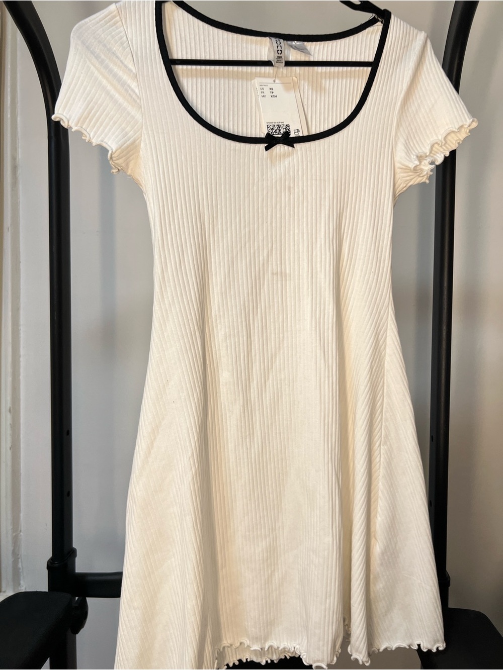 H&M white Ribbed Dress with Black Trim
